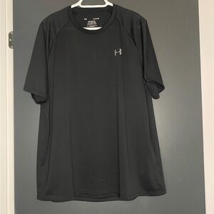 Under Armour Black T-Shirt XL